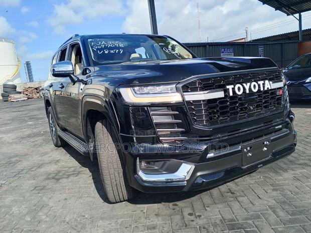 Toyota Land Cruiser 2023 Matt Black