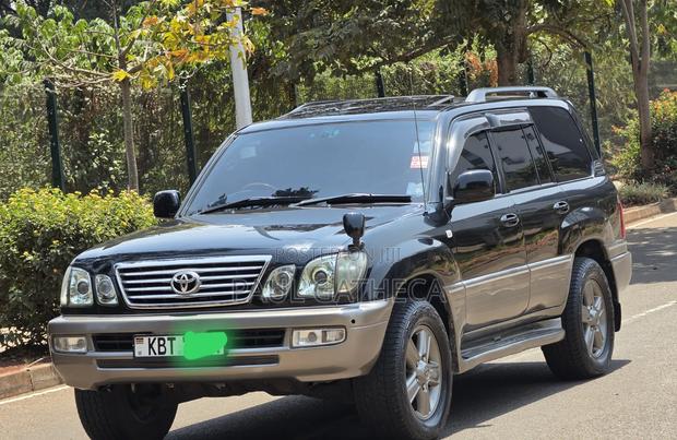 Toyota Land Cruiser Prado 2005 Black