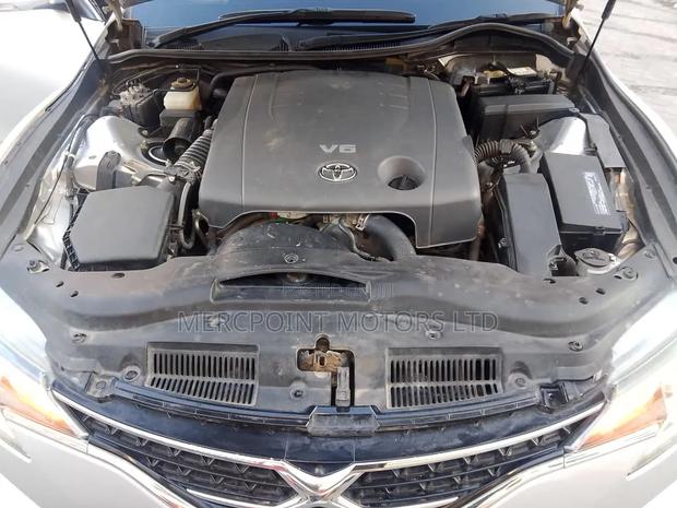 Toyota Mark X 2.5 AWD 2017 Silver