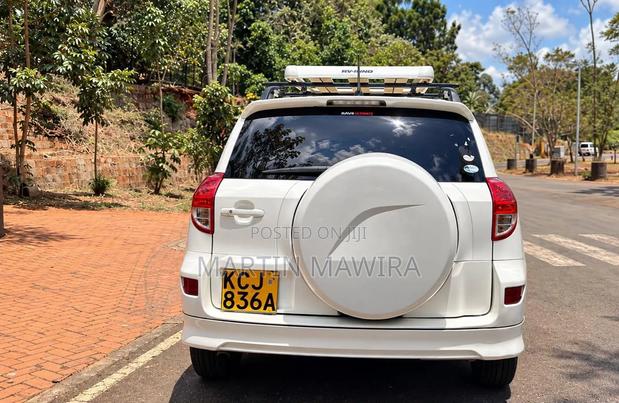 Toyota RAV4 2009