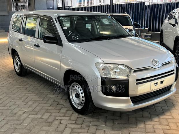 Toyota Succeed 2020 Gray