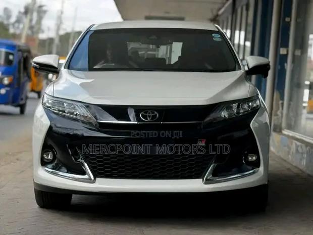 Toyota Harrier 2.0 Turbo GR Sport 2020 Silver
