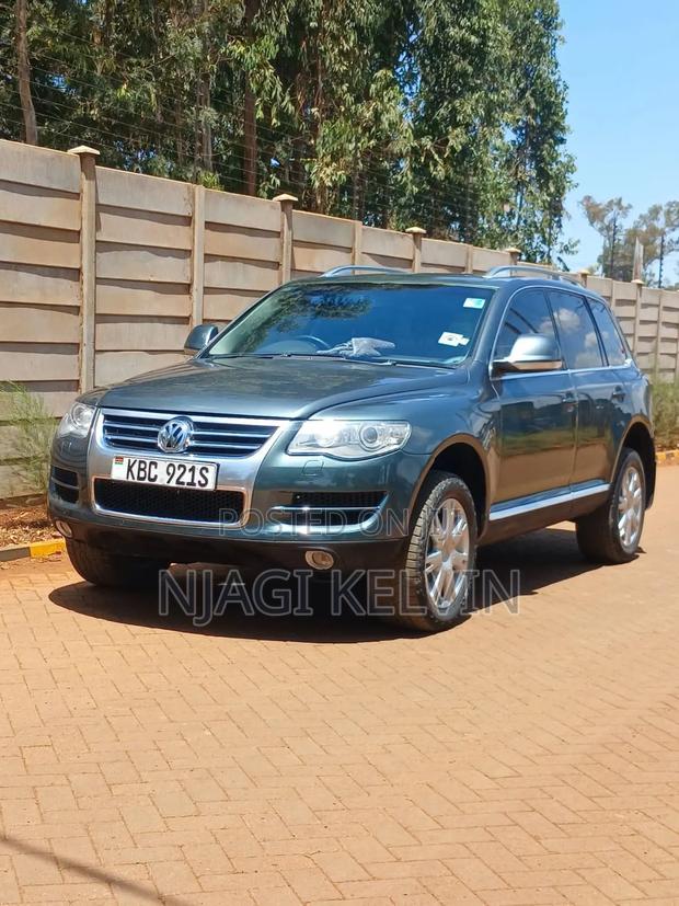 Volkswagen Touareg 3.0 V6 TDi Automatic 2008 Green