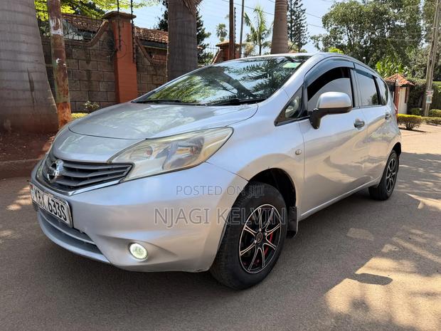 Nissan Note 1.2 Petrol 2012 Silver