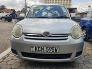 Toyota Sienta 2010 Silver for sale