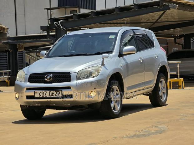 Toyota RAV4 2007 Silver