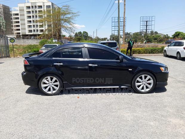 Mitsubishi Galant 2012 Black