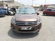 Volkswagen Tiguan 2014 Brown for sale
