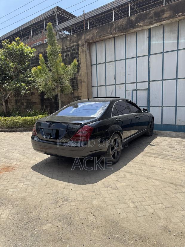 Mercedes-Benz S-Class 2007 Black