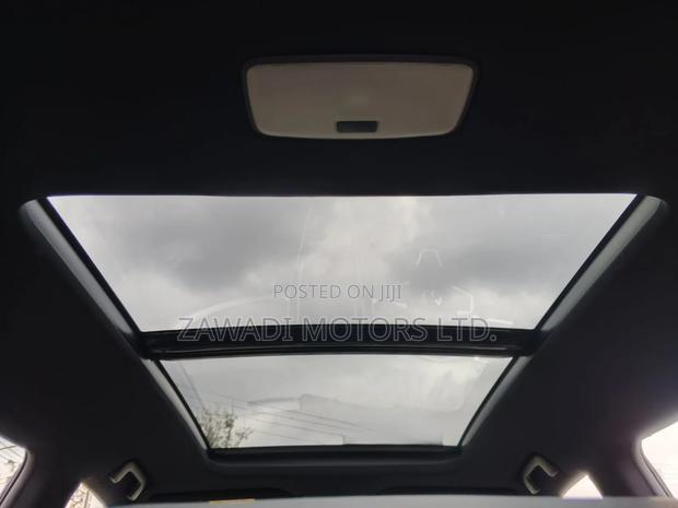 Toyota Harrier 2.0 2019 Black