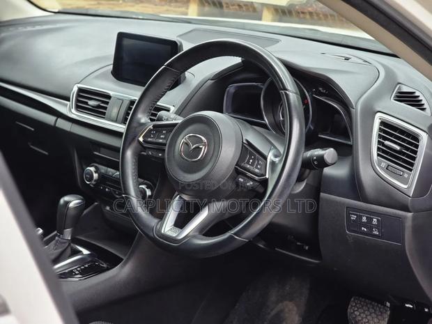 Mazda Axela 2019 Black