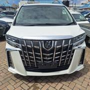 Toyota Alphard 2.5 Petrol AWD 2019 Pearl for sale