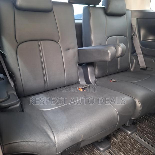 Toyota Alphard 2.5 Petrol AWD 2019 Pearl
