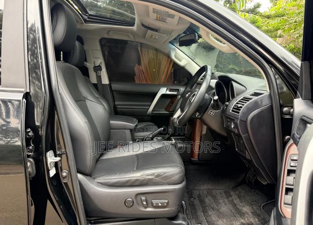 Toyota Land Cruiser Prado 2016 Burgundy