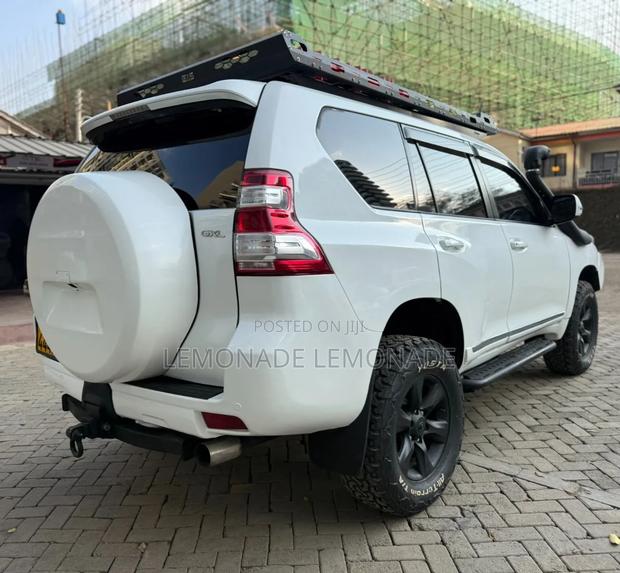 Toyota Land Cruiser Prado 3.0 TD 2012 Pearl