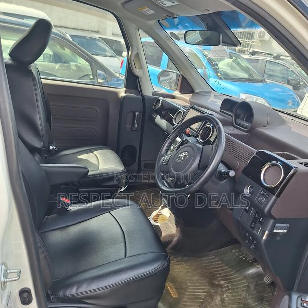Toyota Spade 1.5 2019 Pearl
