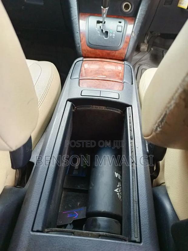 Toyota Harrier 2004 Gray