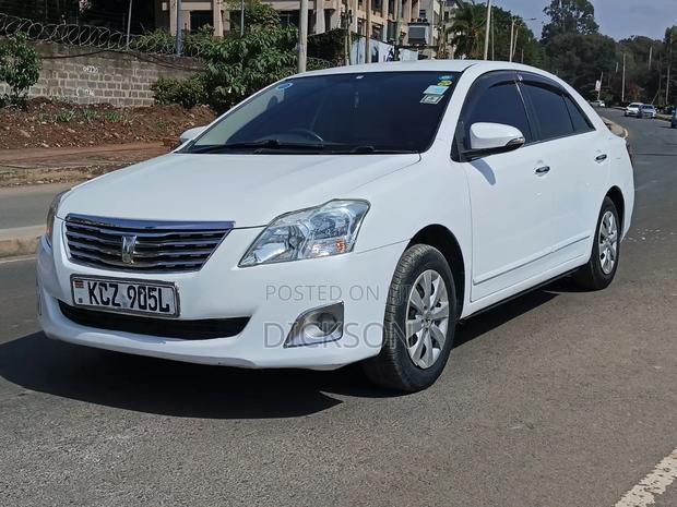 Toyota Premio 2014 White
