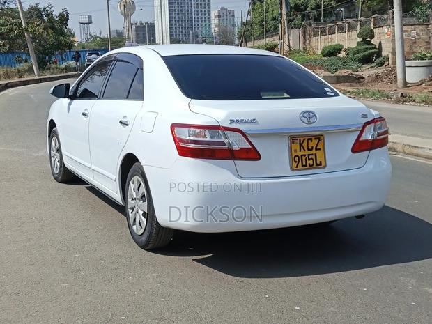 Toyota Premio 2014 White