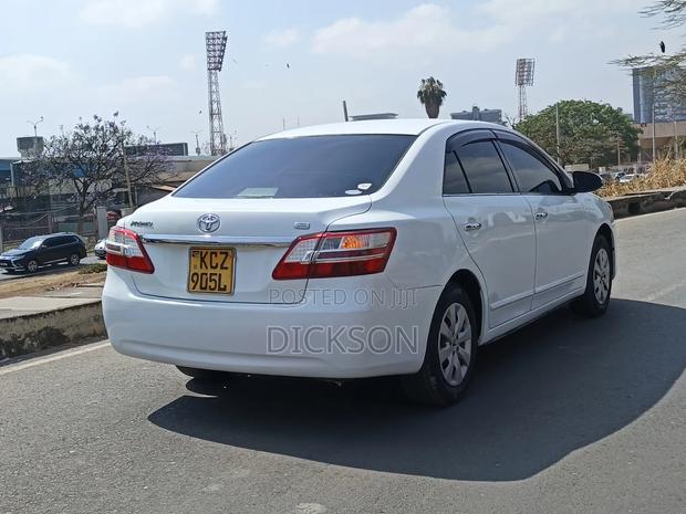 Toyota Premio 2014 White