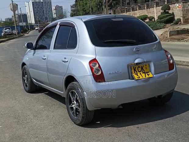 Nissan March 2009 Silver