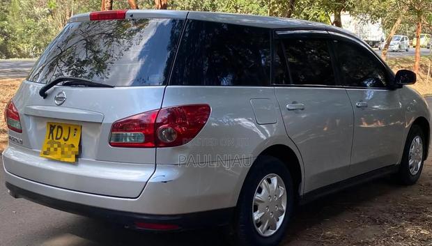 Nissan Wingroad 2015