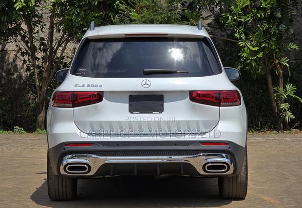 Mercedes-Benz GLB-Class GLB 200 d 2020 White