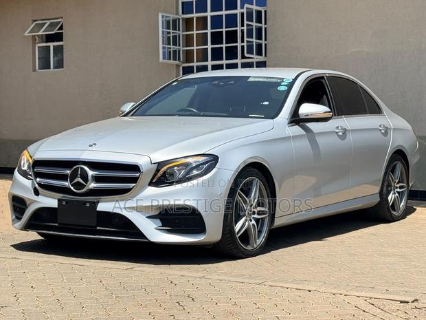 Mercedes-Benz E200 2019 Silver