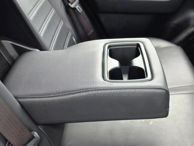 Toyota RAV4 Adventure AWD 2020 Off white