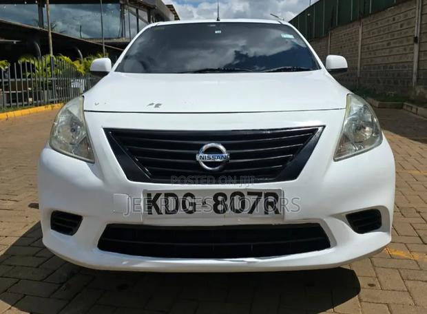 Nissan Latio 2014 Off white