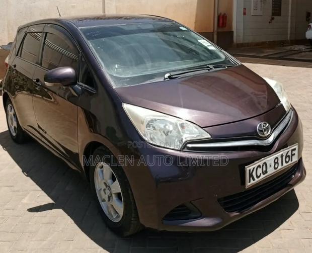 Toyota Ractis 2012 Maroon