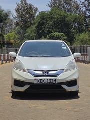 Honda Fit Shuttle 2015 White for sale