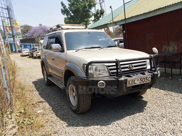 Toyota Land Cruiser Prado 3.0 D-4D 2003 White
