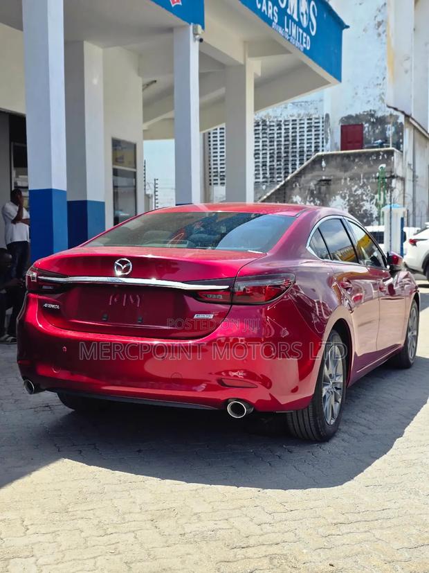 Mazda Axela 2018 Red