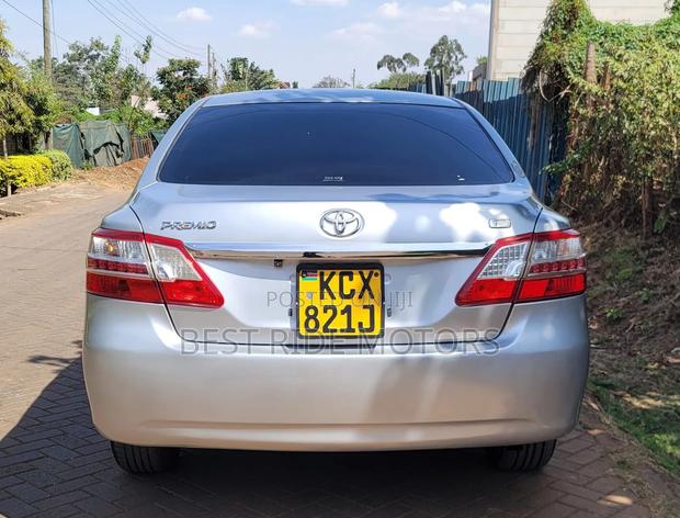 Toyota Premio 1.5 FWD 2014 Silver