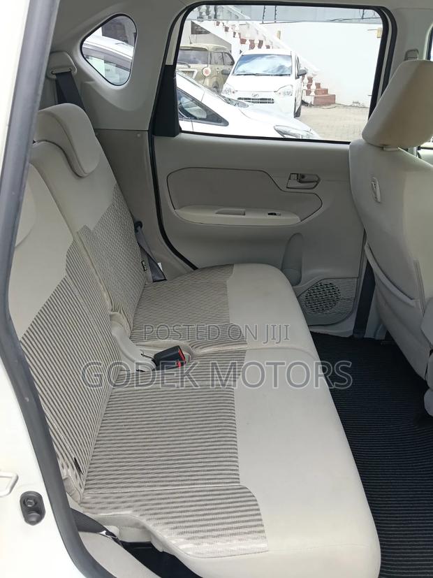 Daihatsu Move 2019 White