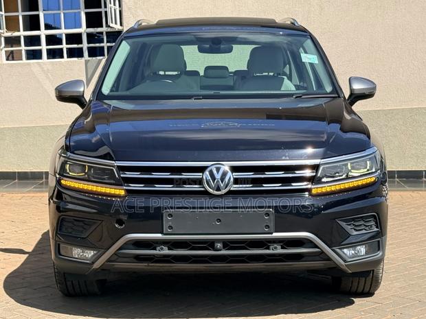 Volkswagen Tiguan 2019 Black