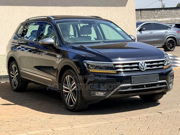 Volkswagen Tiguan 2019 Black