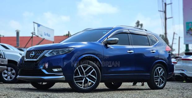 Nissan X-Trail 2.0 Hybrid FWD 2019 Blue