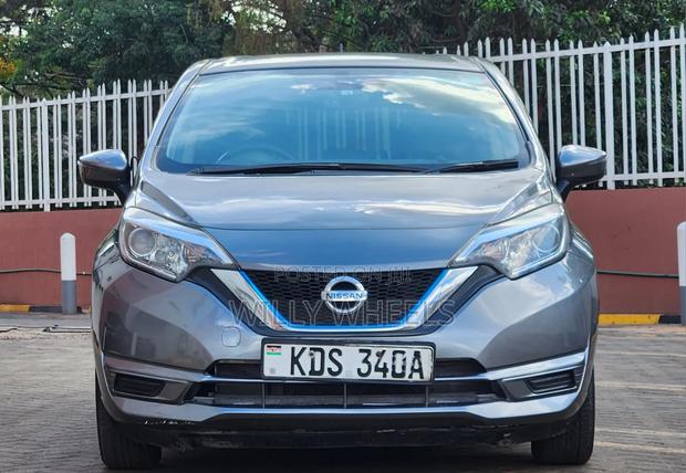 Nissan Note 1.2 Hybrid 2017 Gray