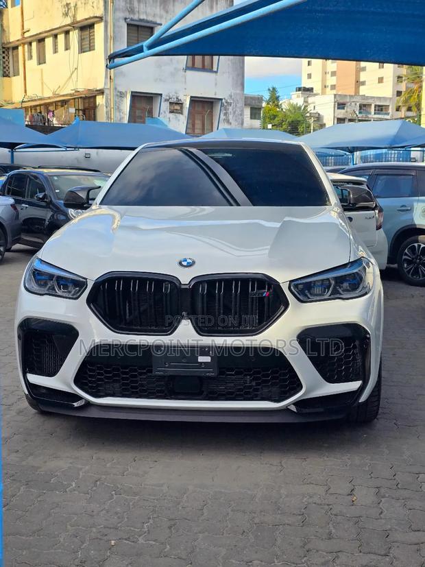 BMW X6 M Sport 2020 Off white