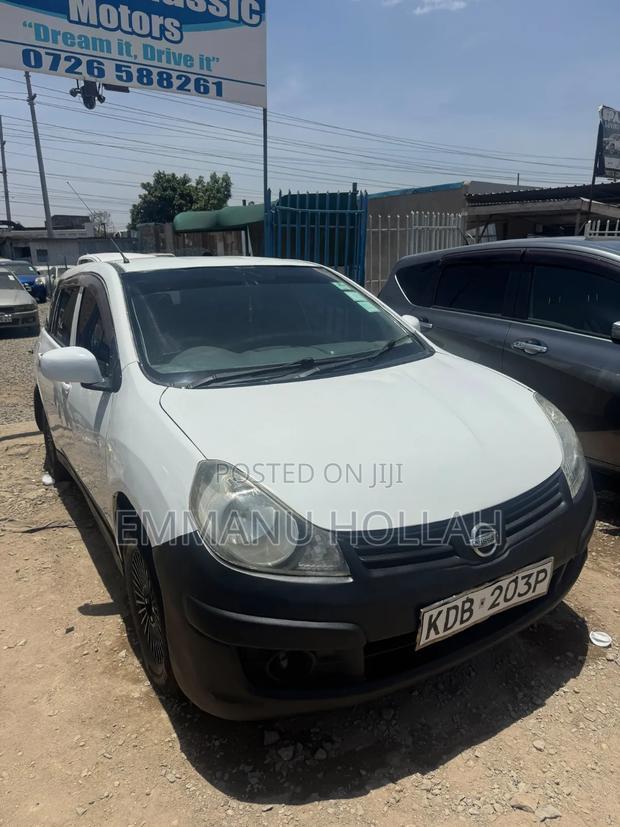 Nissan Advan 2014 White
