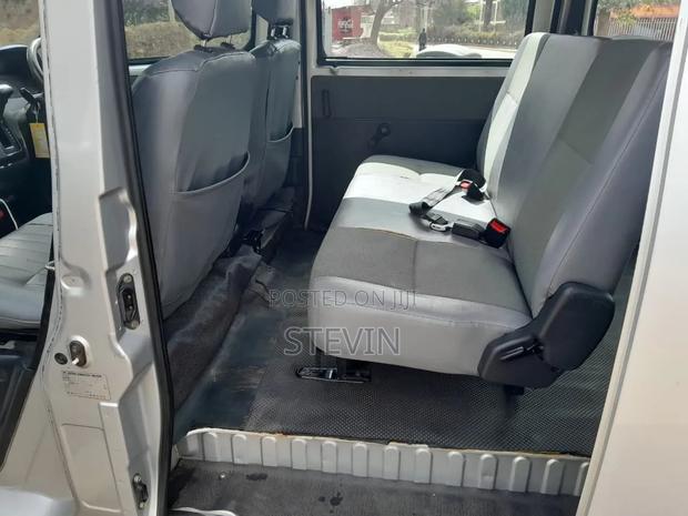 Toyota TownAce 2012 Silver