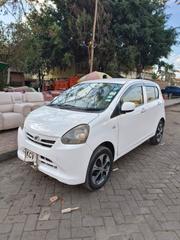 Daihatsu Mira 2012 White for sale