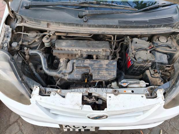 Daihatsu Mira 2012 White