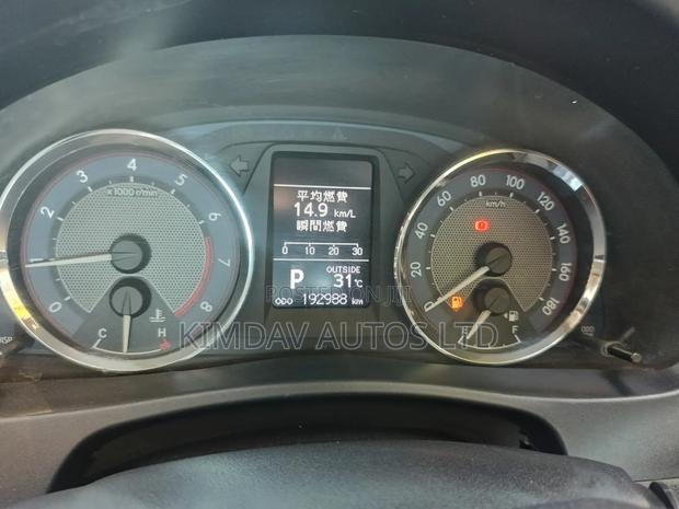 Toyota Auris 2013 Red