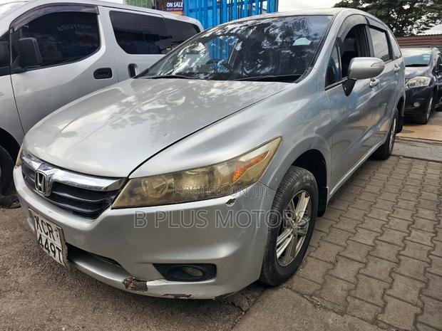 Honda Stream 2010 Silver