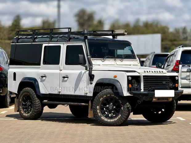 Land Rover Defender County 110 2.5 TD5 2005 White
