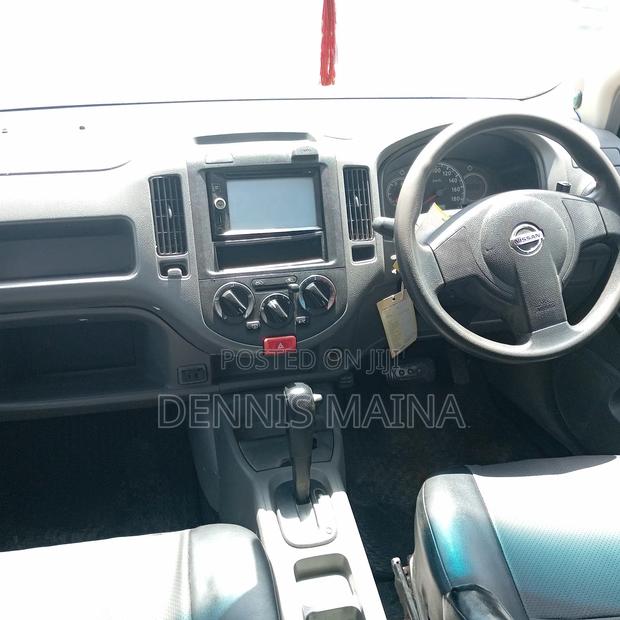 Nissan Advan 2014 Silver