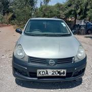 Nissan Advan 2014 Silver for sale